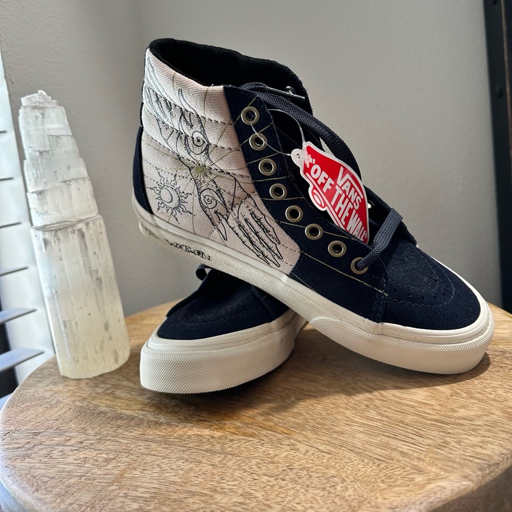 Mystic Skate Vans- Never worn,New with tag!
Sold out everywhere! Women 5.5
Rare!